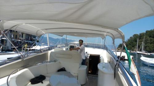 Yacht-rent-boat-luxury-tour-portofino-cinque-terre-CGM-Cherokee-51-03